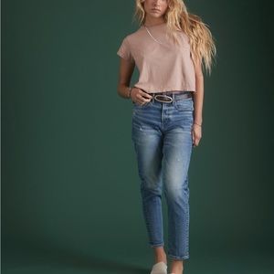 AE77 Premium Mom Jean